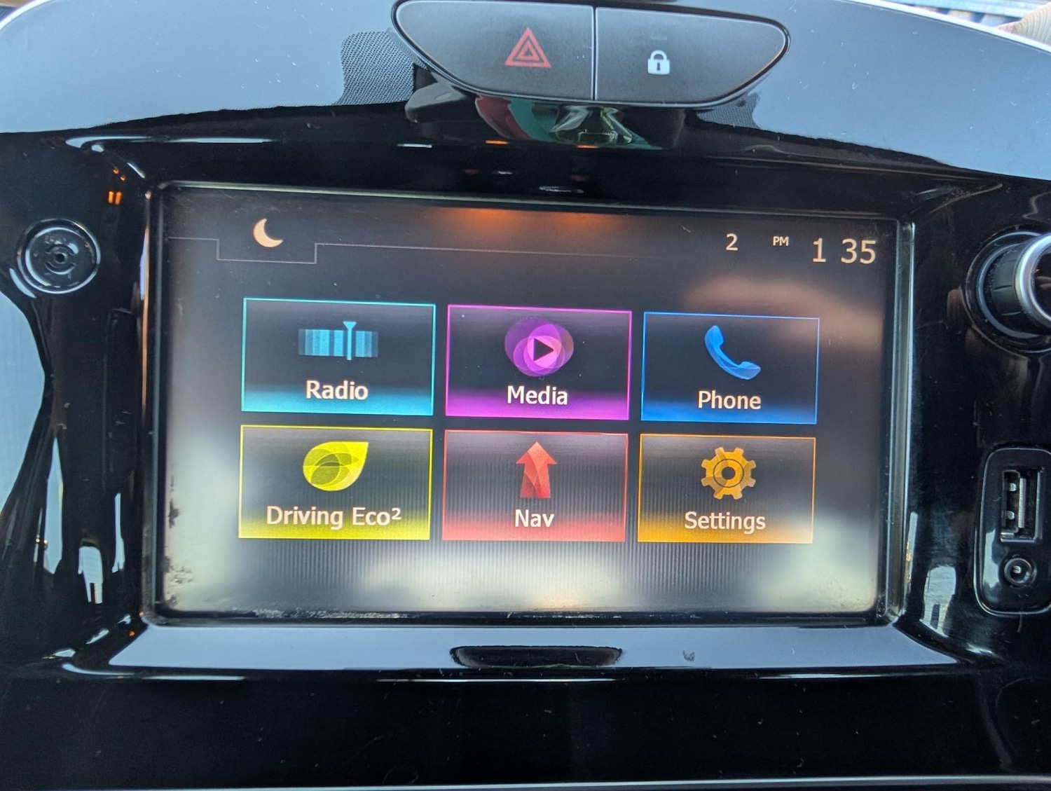 Used Renault Clio 2017 for sale - 77095884: Photo 15