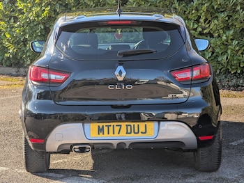Used Renault Clio 2017 for sale - 77095884: Photo