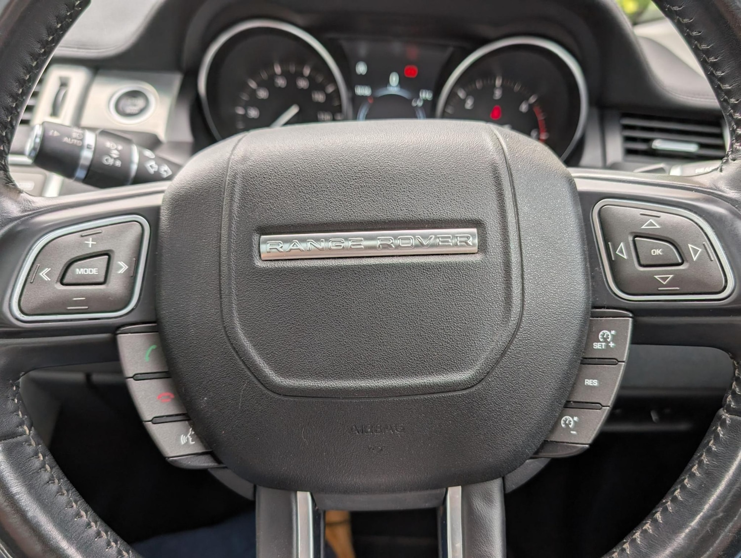 Used Land Rover Range Rover Evoque 2018 for sale - 76519810: Photo 14