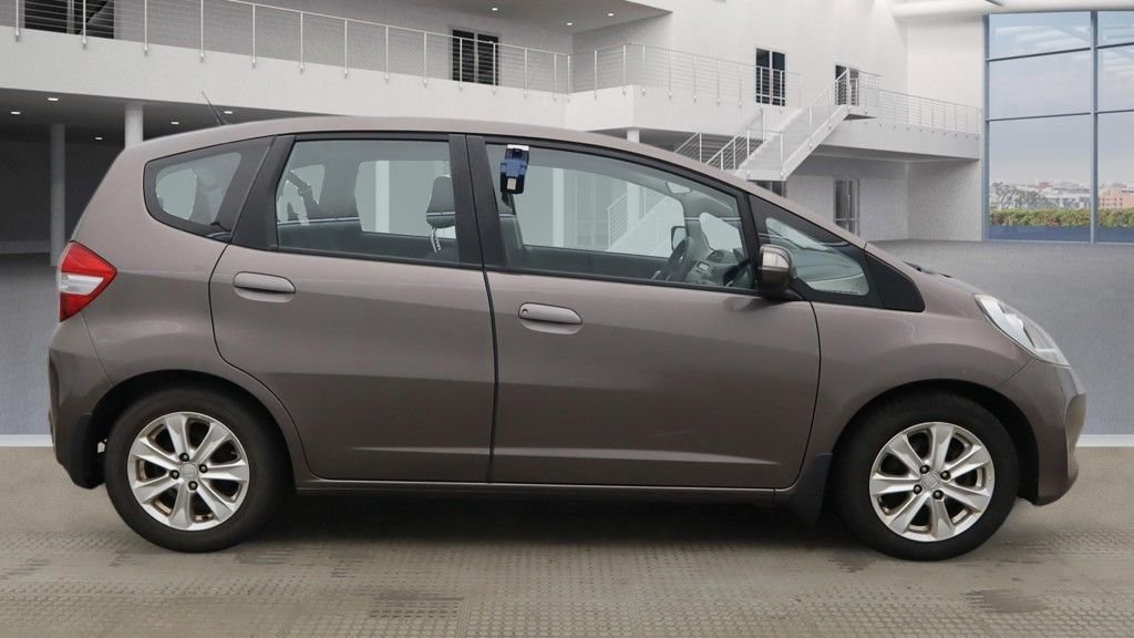 Used Honda Jazz 2013 for sale - 76883647: Photo 11