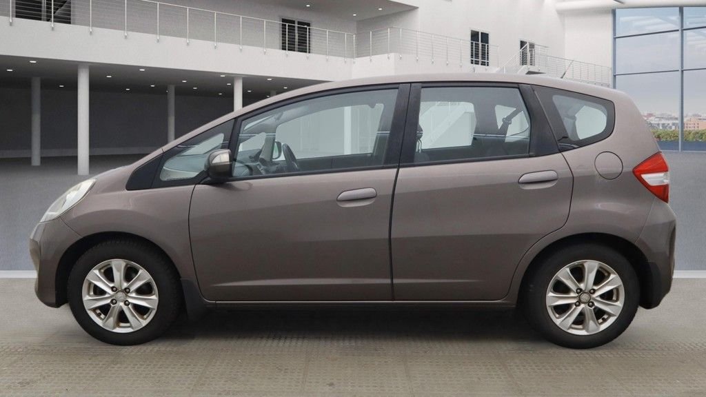Used Honda Jazz 2013 for sale - 76883647: Photo 12