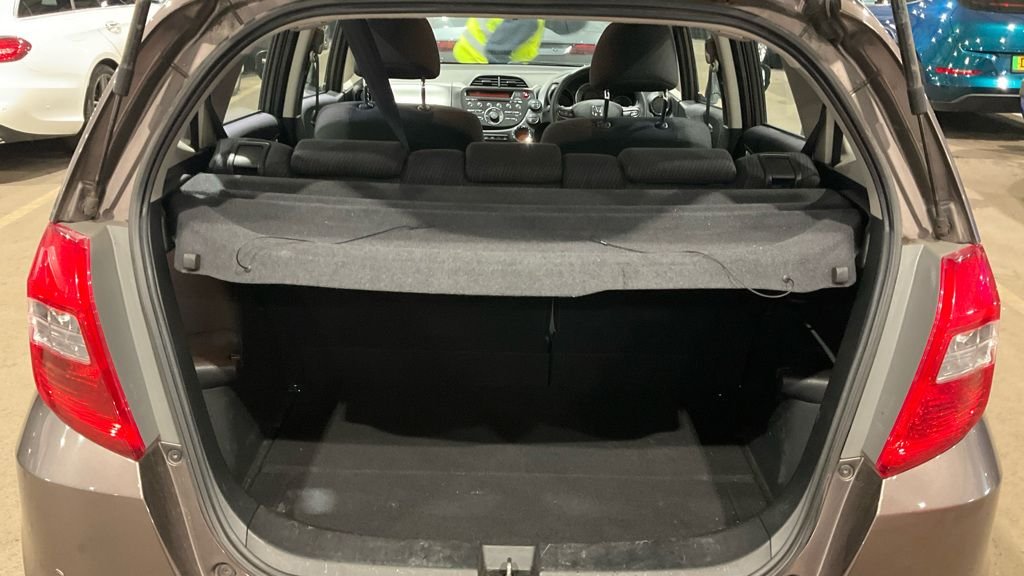 Used Honda Jazz 2013 for sale - 76883647: Photo 13