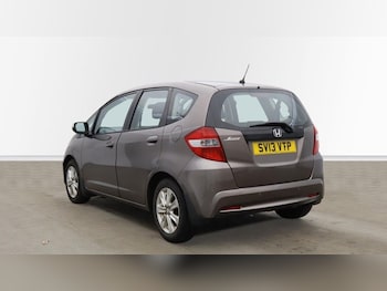 Used Honda Jazz 2013 for sale - 76883647: Photo
