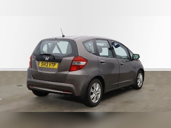 Used Honda Jazz 2013 for sale - 76883647: Photo
