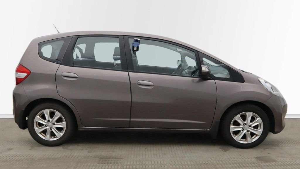 Used Honda Jazz 2013 for sale - 76883647: Photo 5