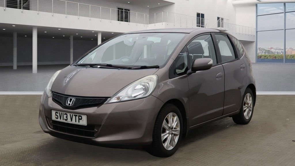 Used Honda Jazz 2013 for sale - 76883647: Photo 8