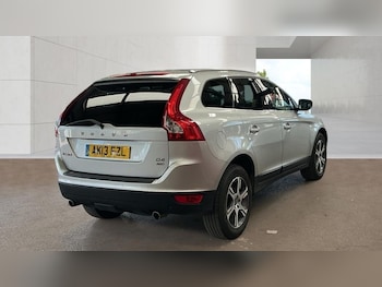 Used Volvo XC60 2013 for sale - 79323165: Photo