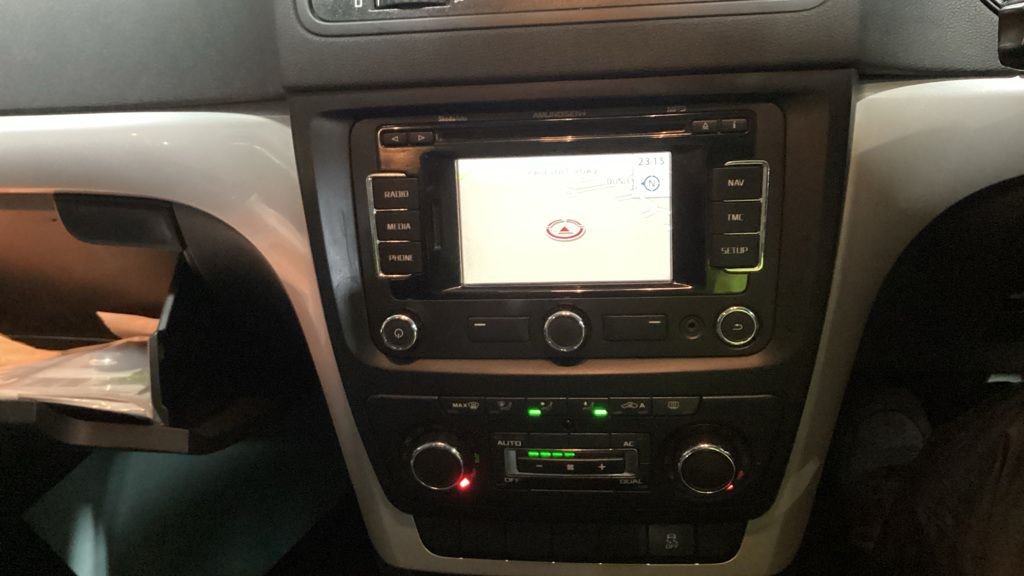 Used Skoda Yeti 2011 for sale - 77369938: Photo 8