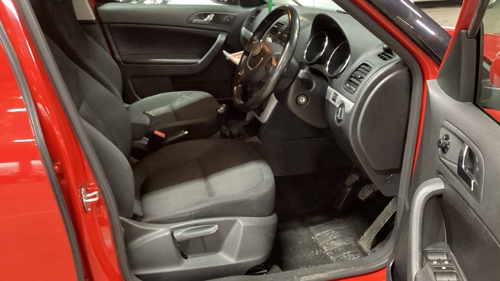 Used Skoda Yeti 2011 for sale - 77369938: Photo 9