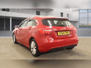 Used Mercedes-Benz A-Class 2014 for sale - 75566952: Photo