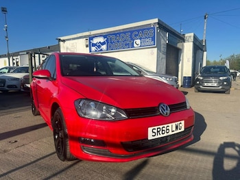 Used Volkswagen Golf 2017 for sale - 78749381: Photo