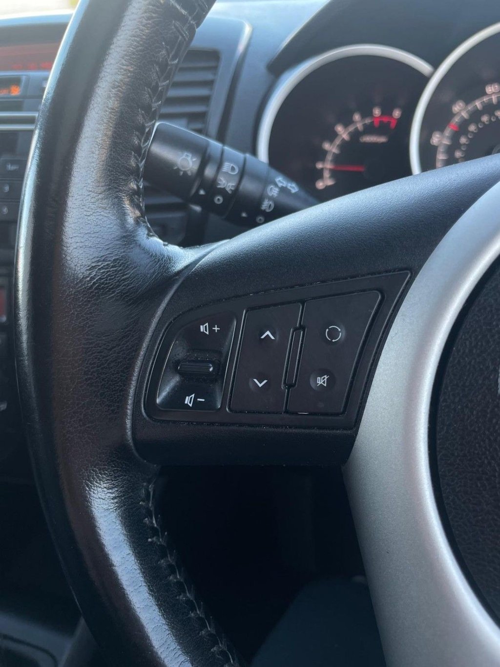 Used Kia Venga 2014 for sale - 76604740: Photo 17