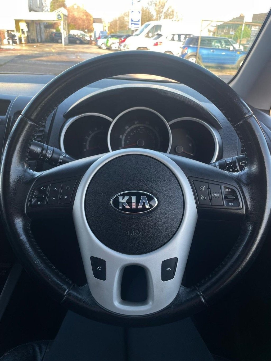 Used Kia Venga 2014 for sale - 76604740: Photo 19