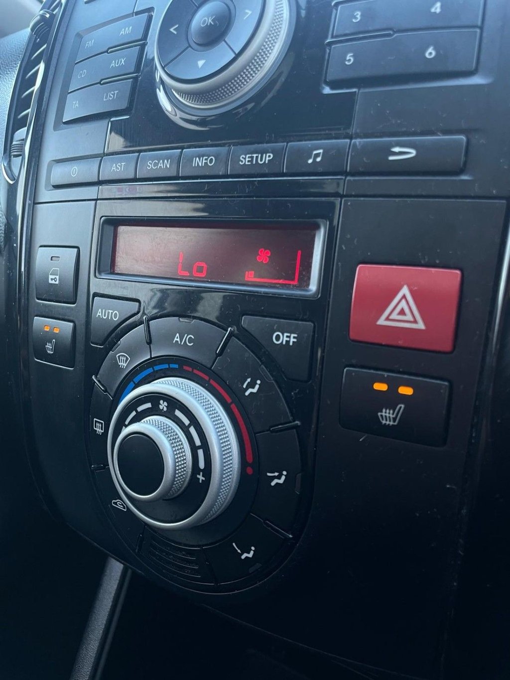 Used Kia Venga 2014 for sale - 76604740: Photo 25