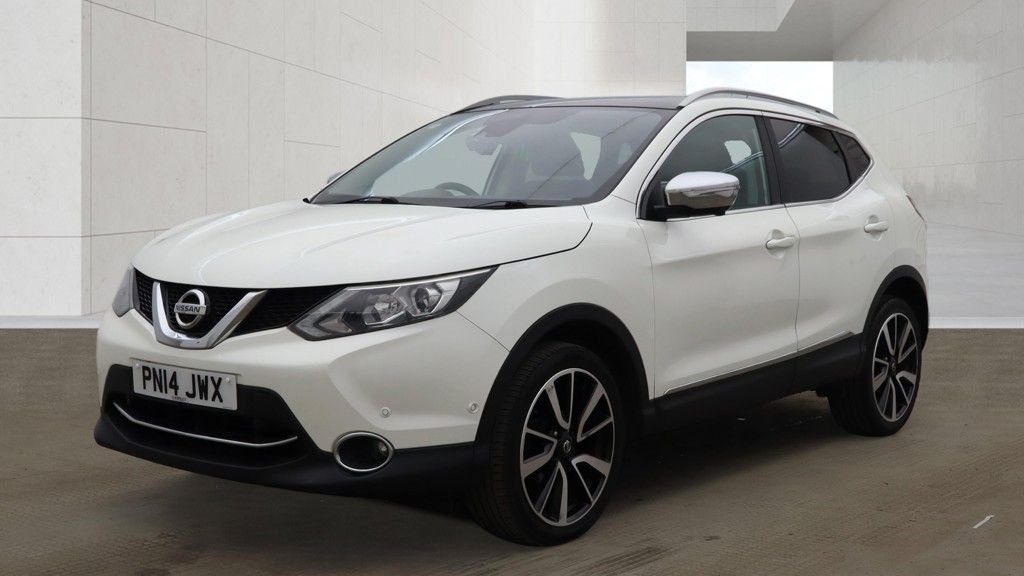 Used Nissan Qashqai 2014 for sale - 78181824: Photo 2