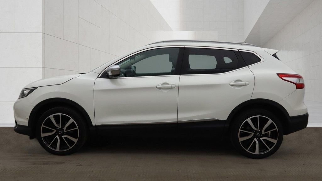 Used Nissan Qashqai 2014 for sale - 78181824: Photo 6