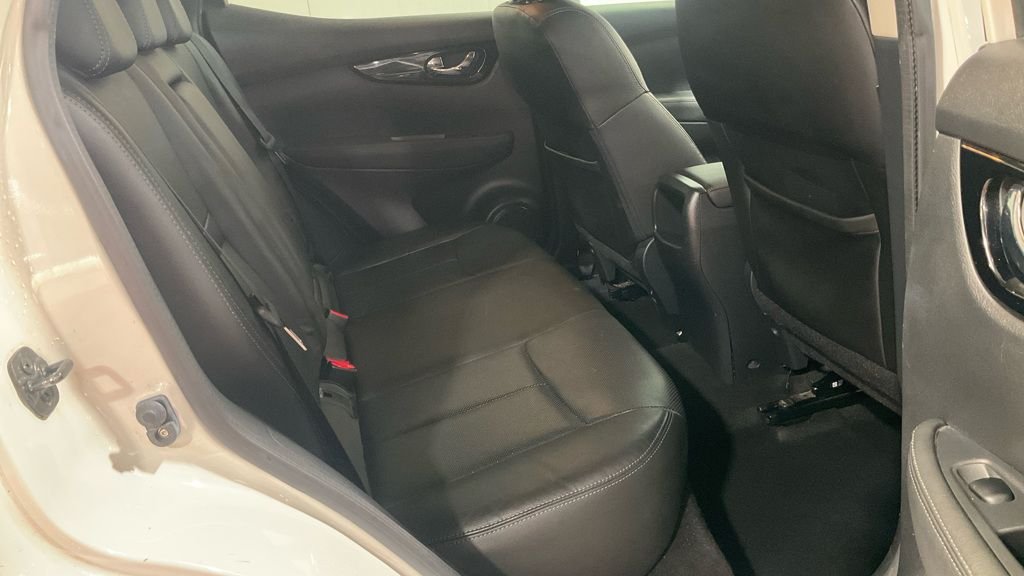 Used Nissan Qashqai 2014 for sale - 78181824: Photo 8