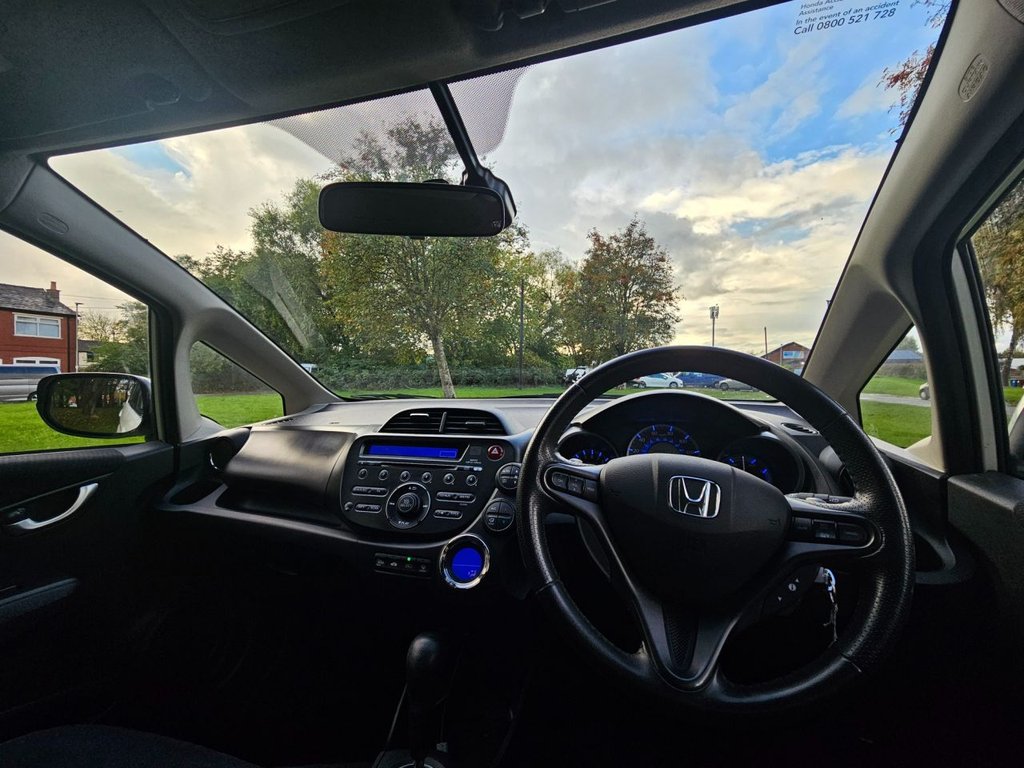 Used Honda Jazz 2014 for sale - 76003438: Photo 12