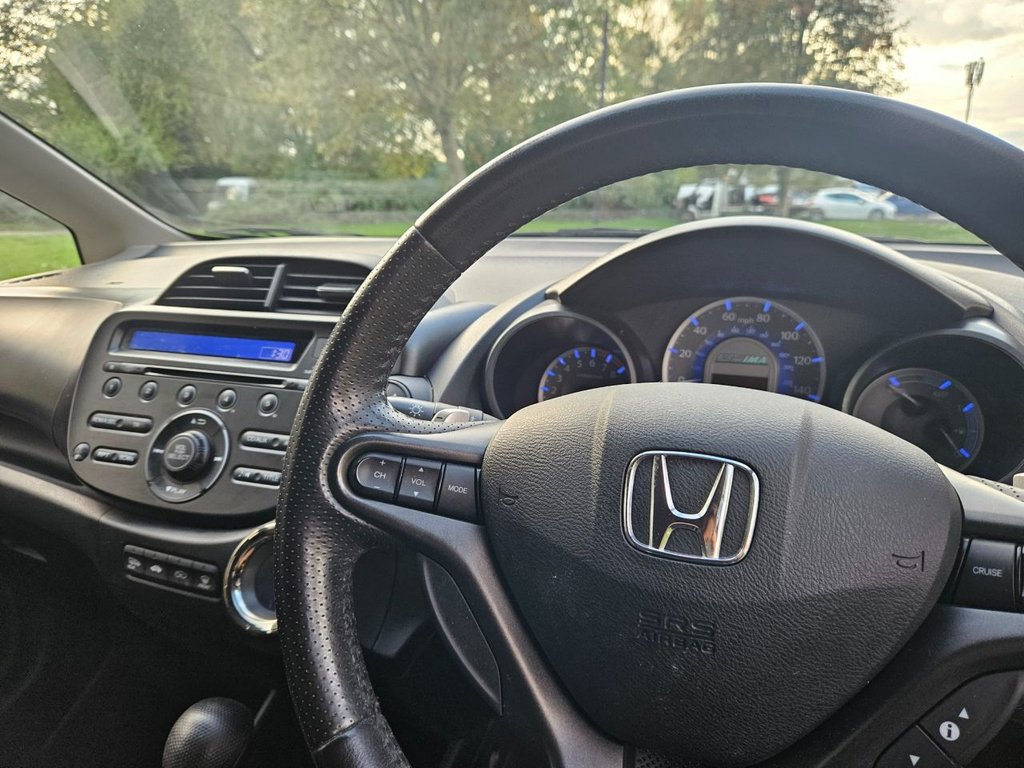 Used Honda Jazz 2014 for sale - 76003438: Photo 22