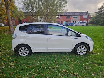 Used Honda Jazz 2014 for sale - 76003438: Photo