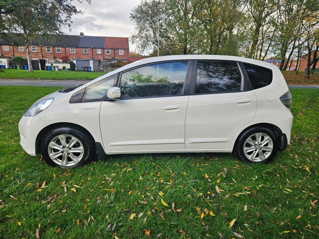 Used Honda Jazz 2014 for sale - 76003438: Photo 5