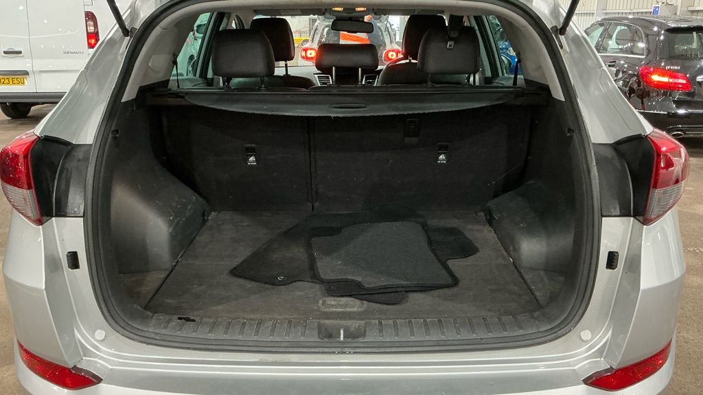 Used Hyundai TUCSON 2016 for sale - 77236609: Photo 11