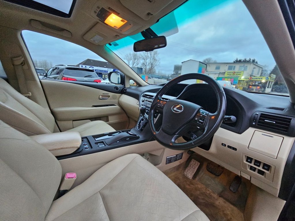 Used Lexus RX 2010 for sale - 77792311: Photo 15