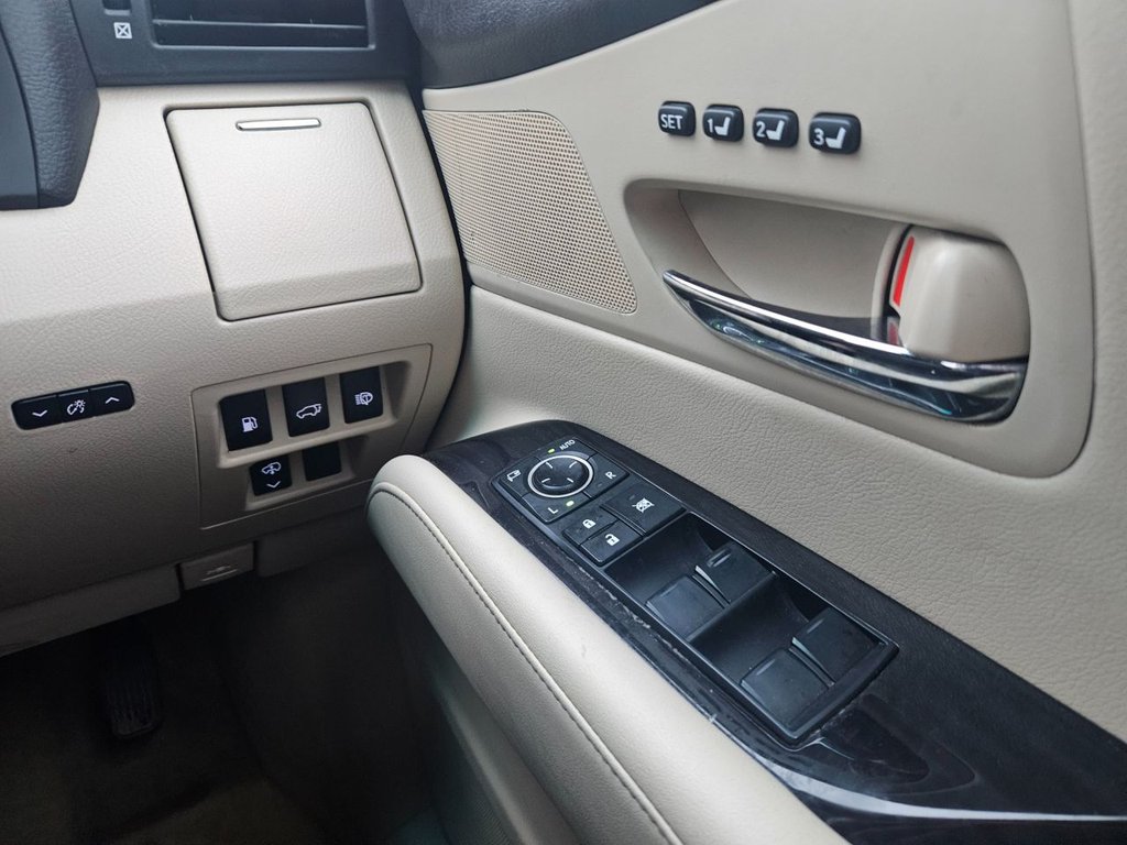 Used Lexus RX 2010 for sale - 77792311: Photo 22