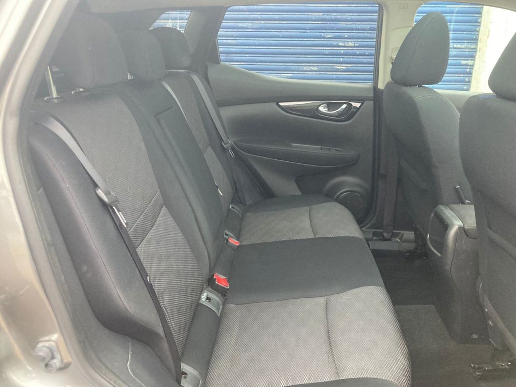 Used Nissan Qashqai 2015 for sale - 77153801: Photo 10