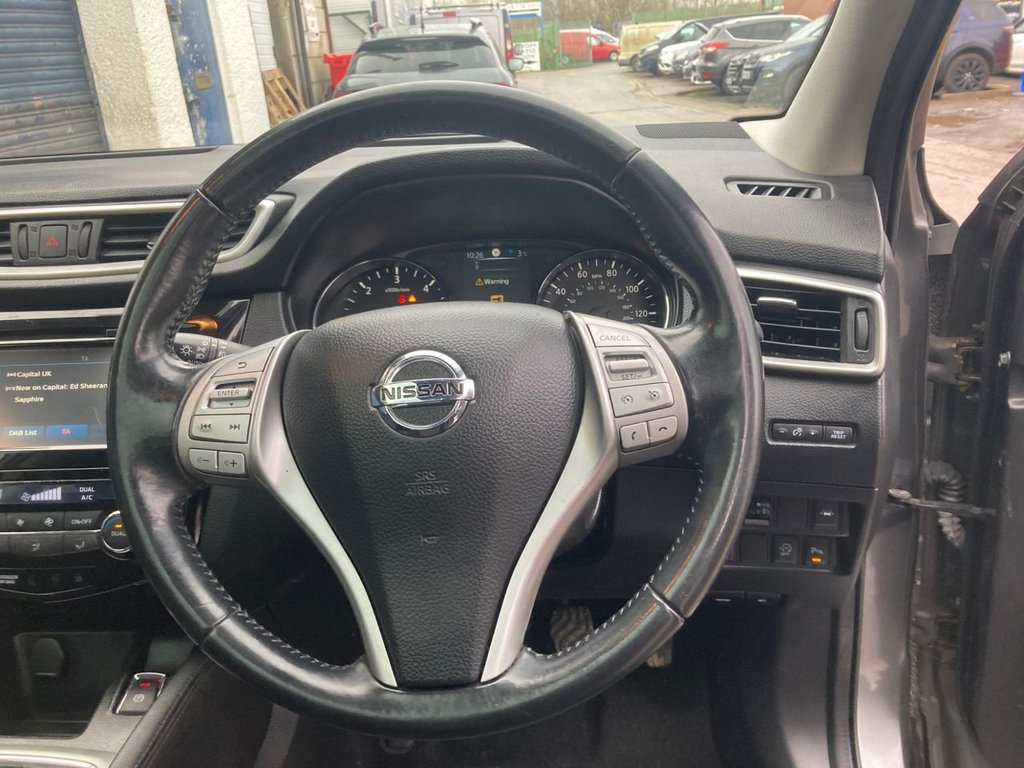 Used Nissan Qashqai 2015 for sale - 77153801: Photo 15