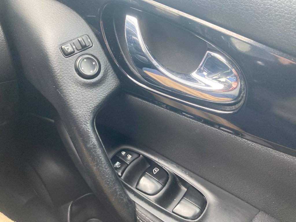 Used Nissan Qashqai 2015 for sale - 77153801: Photo 29