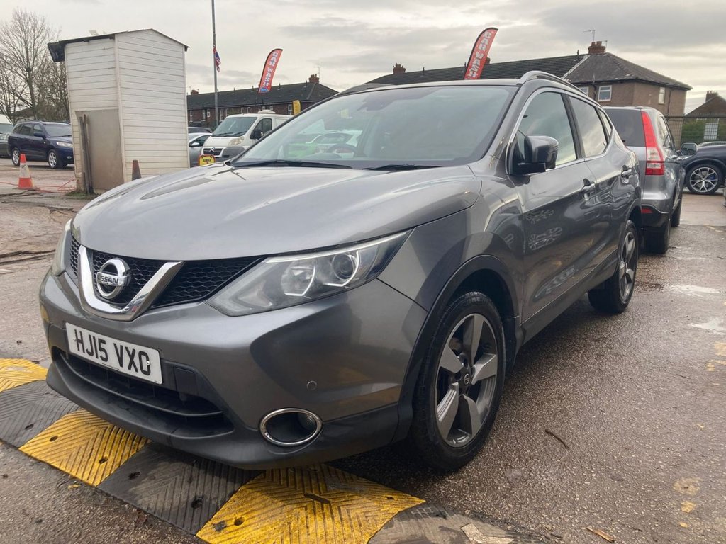 Used Nissan Qashqai 2015 for sale - 77153801: Photo 3