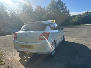 Used Suzuki Swift 2018 for sale - 75877633: Photo