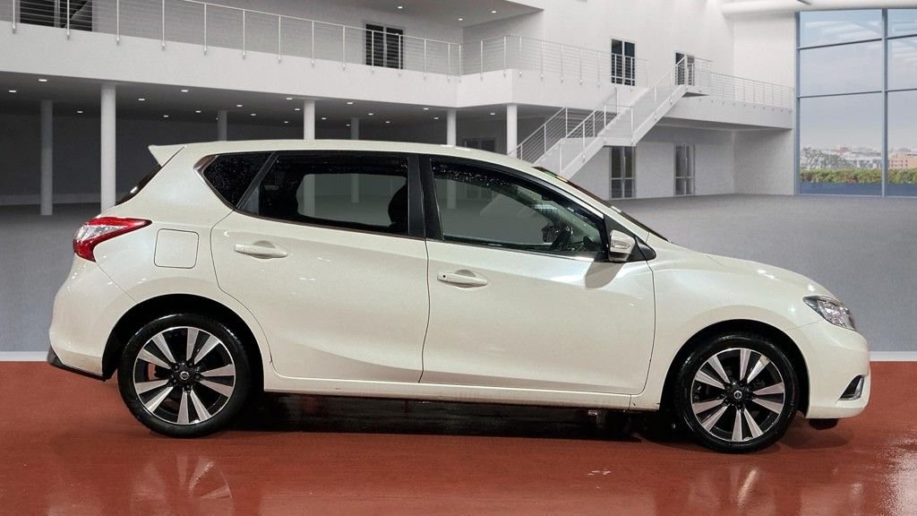 Used Nissan Pulsar 2015 for sale - 77236630: Photo 2