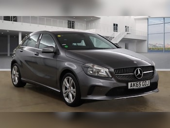 2015 (65) - 1.5 A180d Sport (Executive) Hatchback 5dr Diesel 7G-DCT Euro 6 (s/s) (109 p