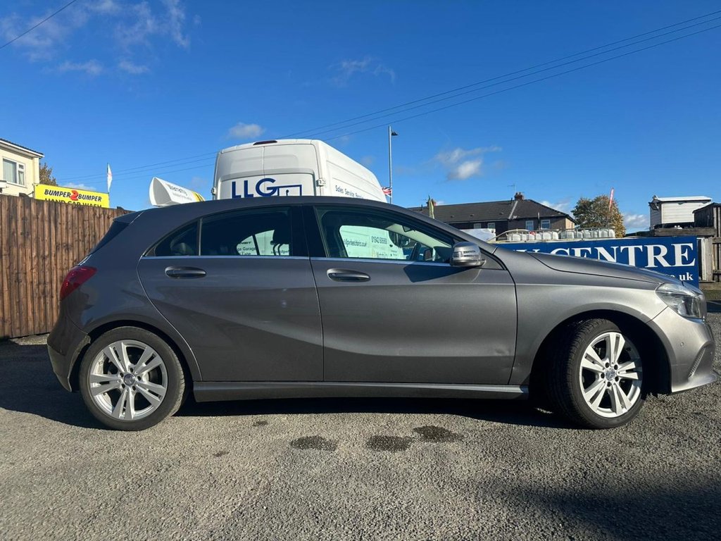 Used Mercedes-Benz A-Class 2015 for sale - 76010278: Photo 2