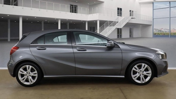 Used Mercedes-Benz A-Class 2015 for sale - 76010278: Photo 5