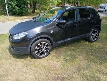Used Nissan Qashqai 2012 for sale - 79643682: Photo