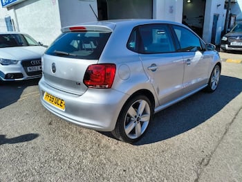 Used Volkswagen Polo 2010 for sale - 79643698: Photo