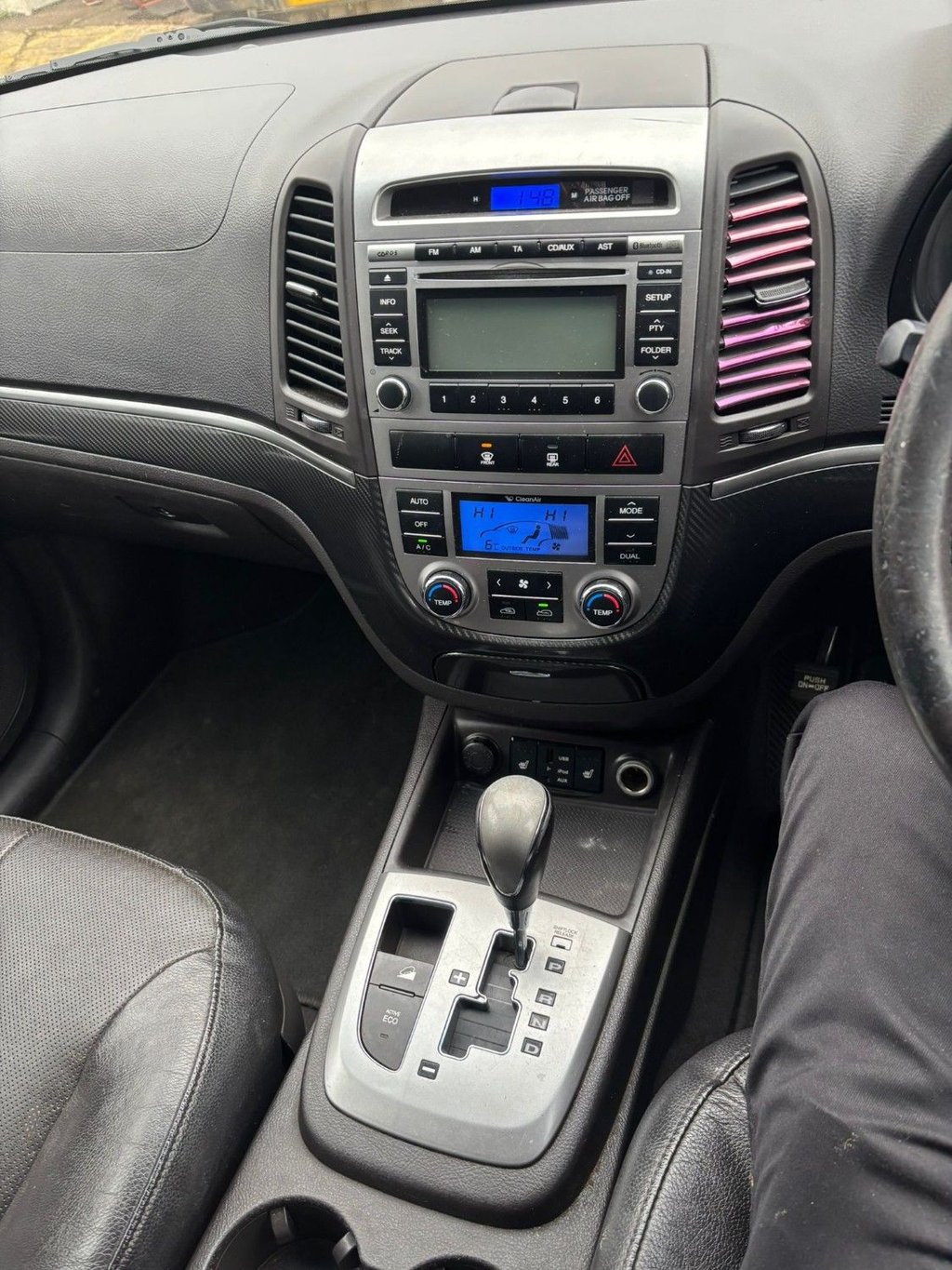 Used Hyundai Santa Fe 2012 for sale - 77227527: Photo 19