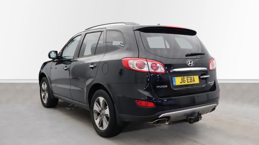 Used Hyundai Santa Fe 2012 for sale - 77227527: Photo 4