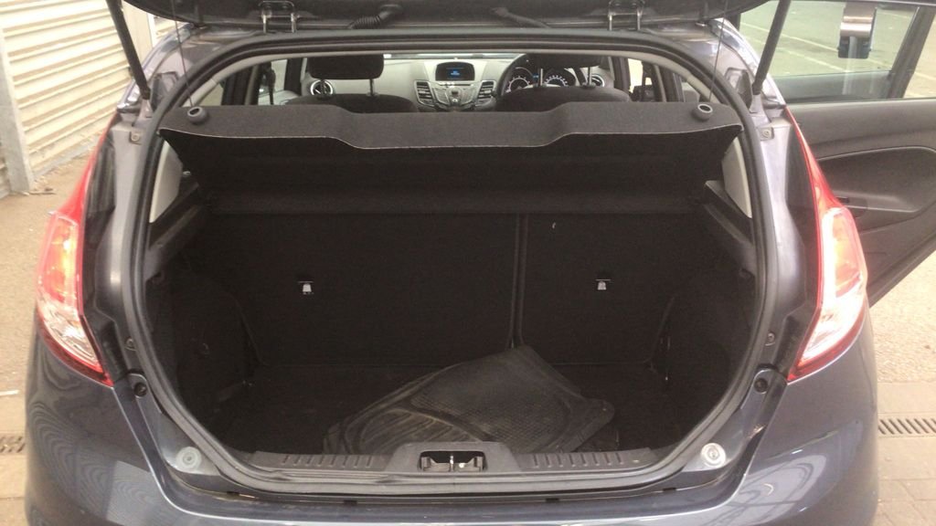 Used Ford Fiesta 2014 for sale - 76546374: Photo 11