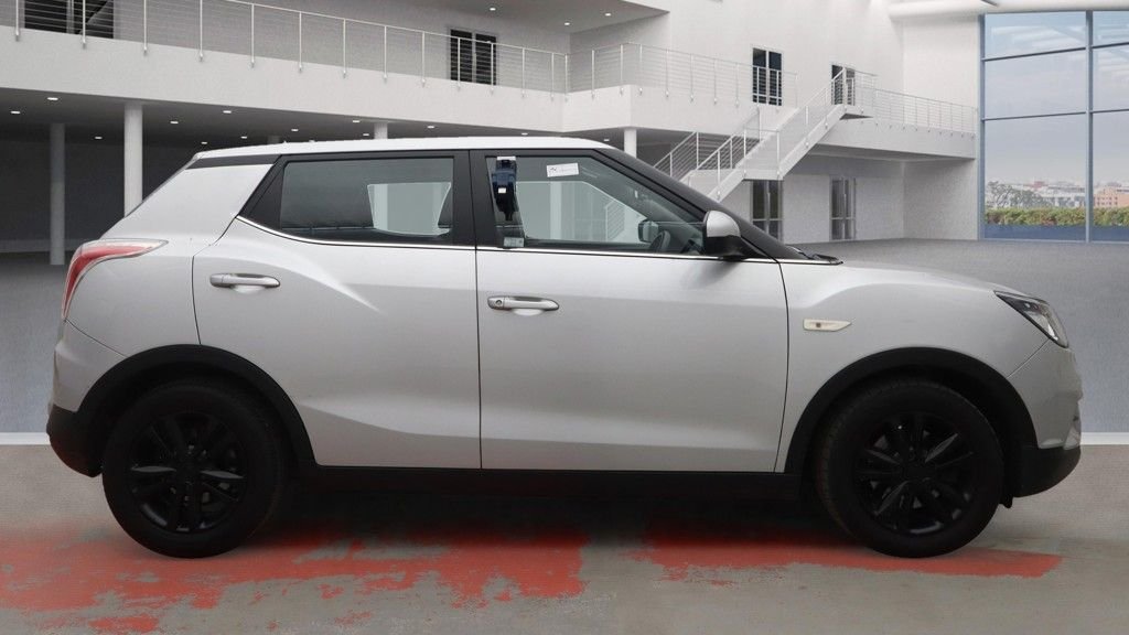 Used Ssangyong Tivoli 2016 for sale - 76256167: Photo 2