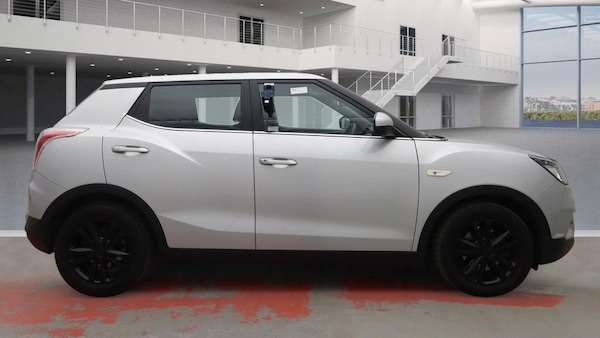 Used Ssangyong Tivoli 2016 for sale - 76256167: Photo 2