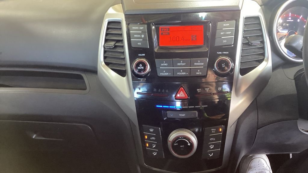 Used Ssangyong Tivoli 2016 for sale - 76256167: Photo 8