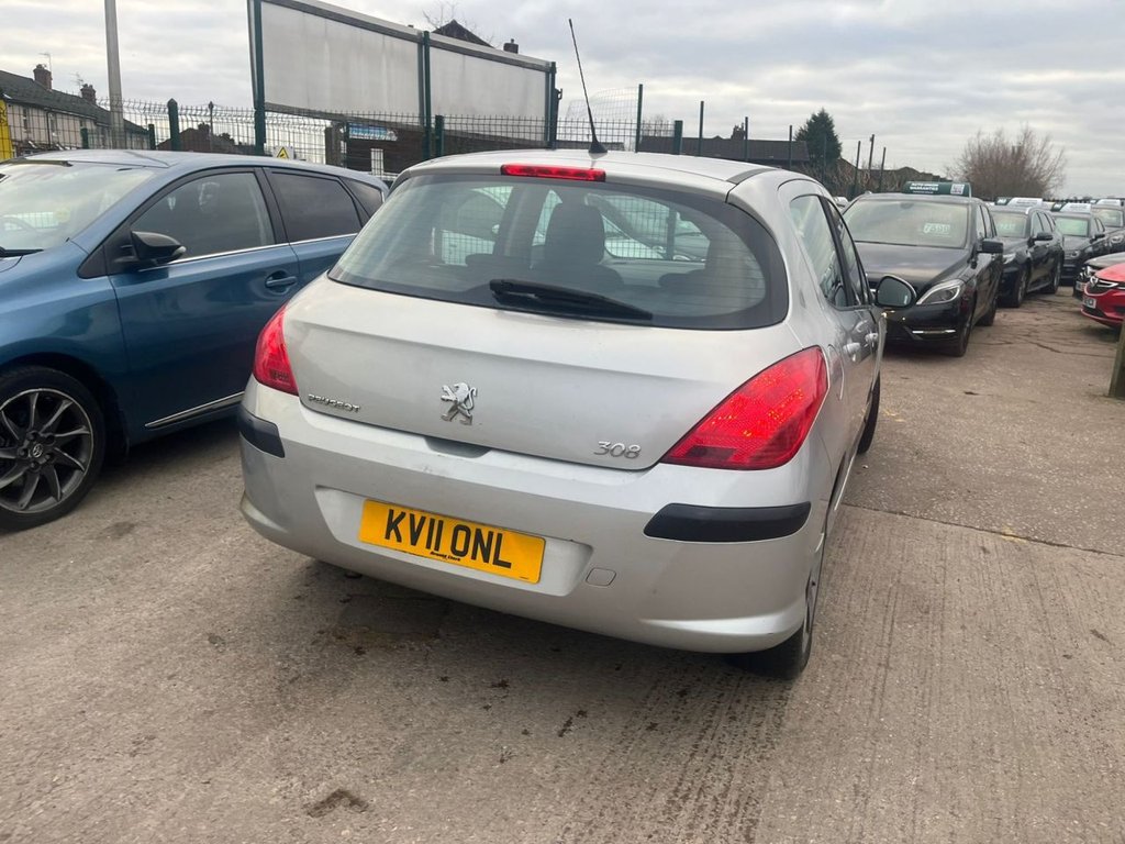 Used Peugeot 308 2011 for sale - 77748263: Photo 13