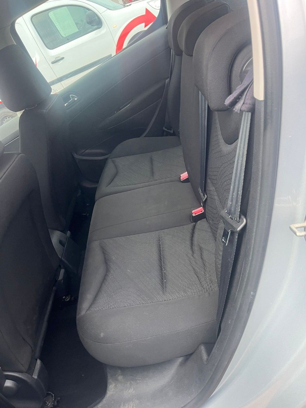 Used Peugeot 308 2011 for sale - 77748263: Photo 17