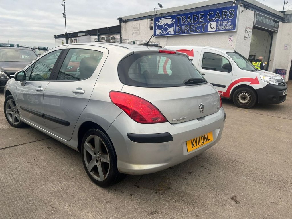 Used Peugeot 308 2011 for sale - 77748263: Photo 9