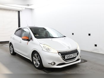Used Peugeot 208 2014 for sale - 78931204: Photo