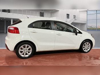 Used Kia Rio 2013 for sale - 76604817: Photo